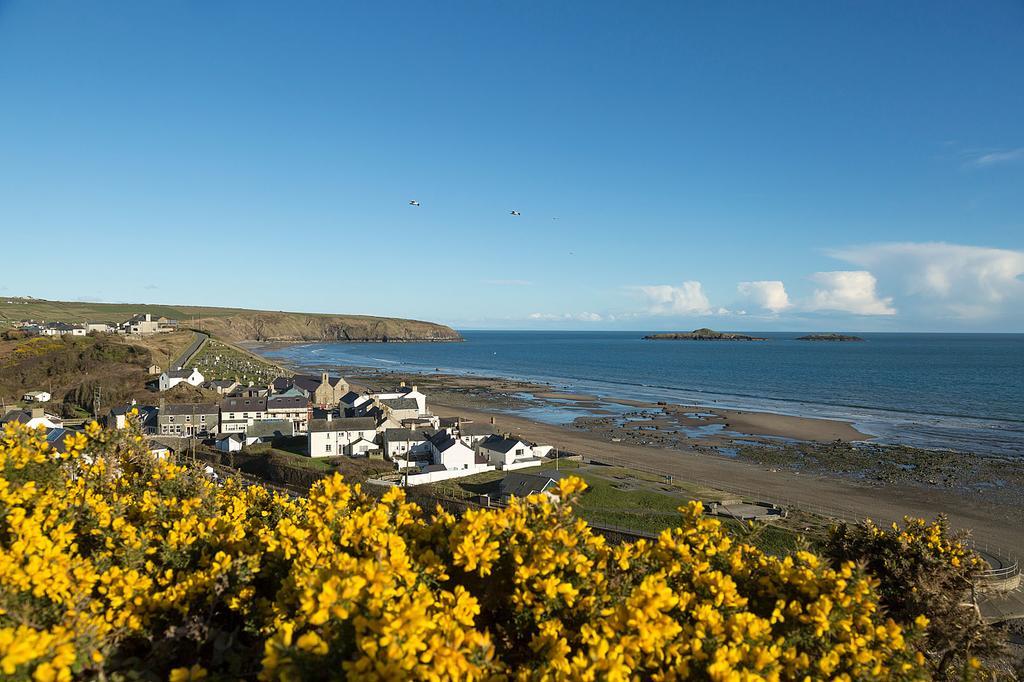 Aberdaron Cottage 2 Bryn Chwilog エクステリア 写真