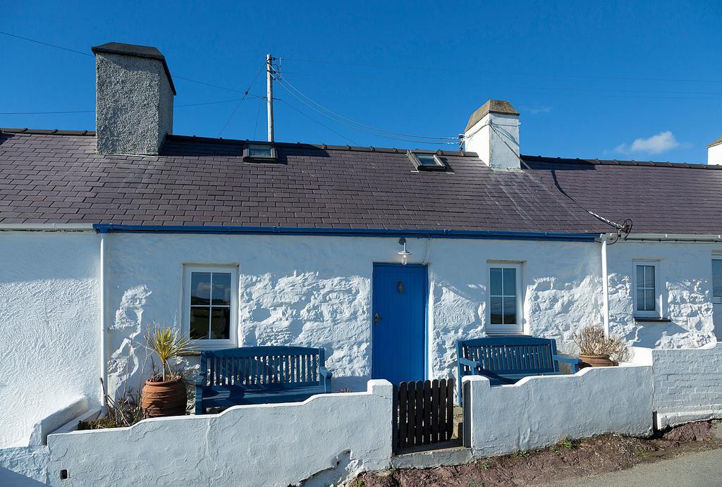 Aberdaron Cottage 2 Bryn Chwilog エクステリア 写真